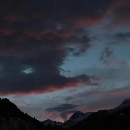 In 4 Vallees With Ski-in Access Les Collons