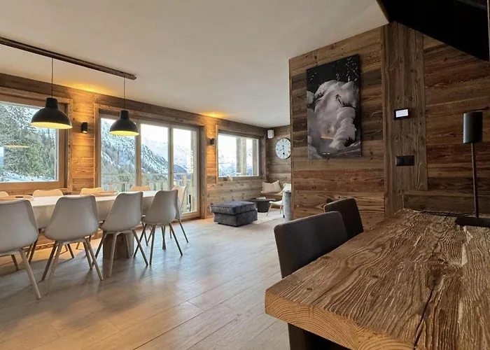 Chalet In 4 Vallees With Ski-in Access *
