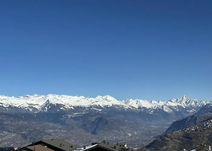 샬레 In 4 Vallees With Ski-in Access 레 콜론