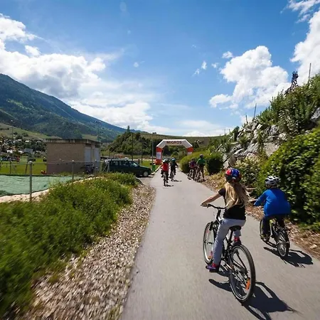 In 4 Vallees With Ski-in Access Domek alpejski Les Collons